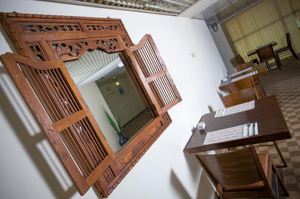 Apropo Hotel Ramat Gan Bagian luar foto