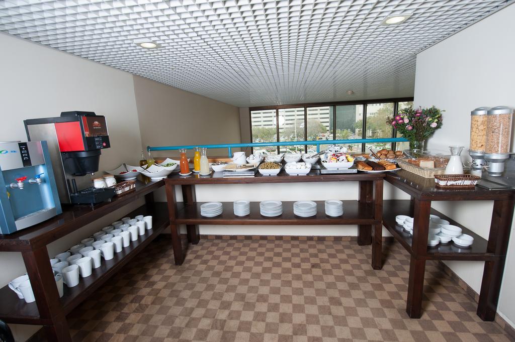 Apropo Hotel Ramat Gan Bagian luar foto