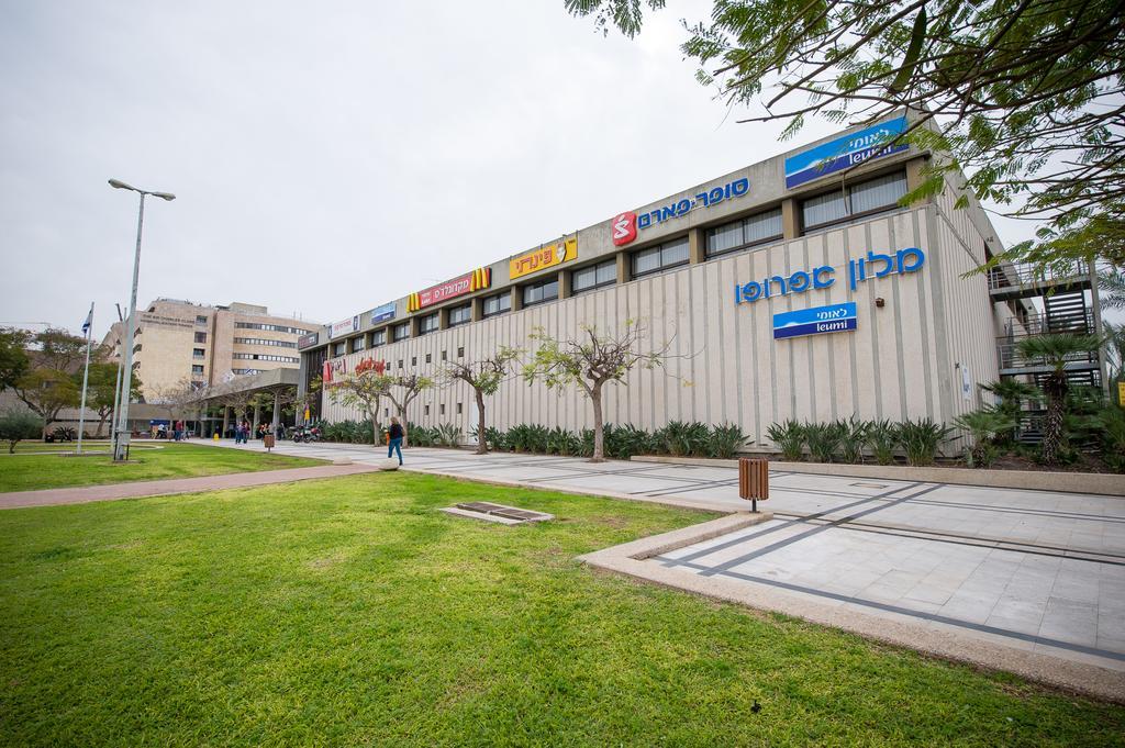 Apropo Hotel Ramat Gan Bagian luar foto